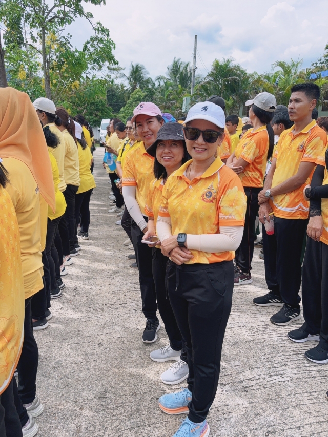 กิจกรรมเดิน วิ่ง ปั่น ตรงตราสัญลักษณ์งานเฉลิมพระเกียรติ
